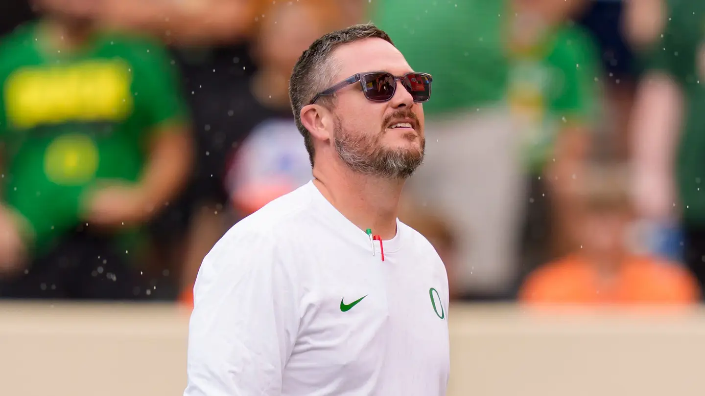 Dan Lanning Delivers Three Injury Updates for Oregon Ducks