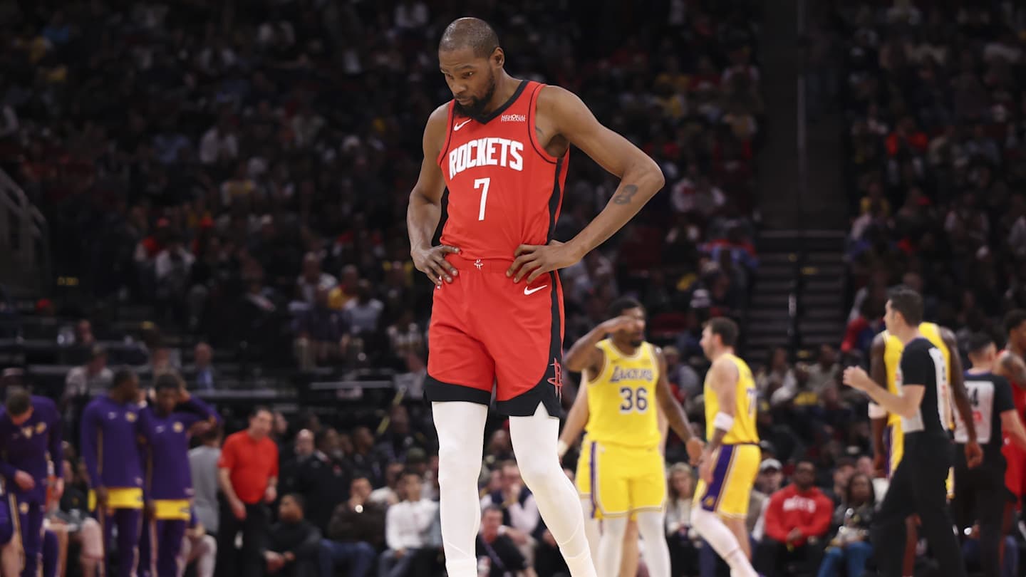 Lakers Expose Rockets’ Biggest Weakness As Kevin Durant Takes Ownership for Late-Game Collapse