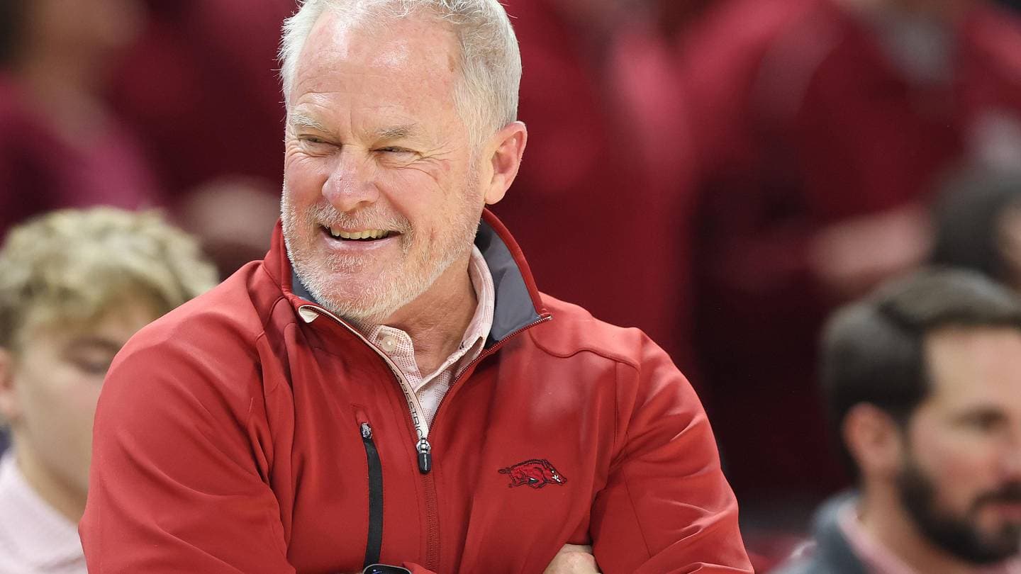 Are Arkansas Fans Having Demander's Remorse Already?