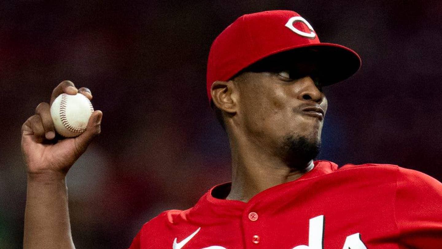 Cubs Strike Trade with Mariners for Hard-Throwing Righty