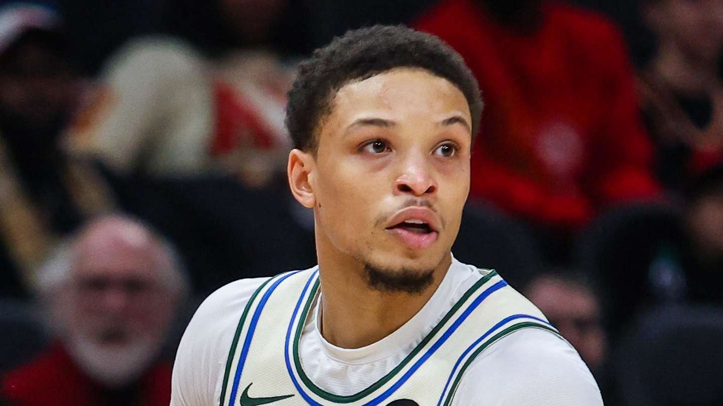 Bucks denied youngster the opportunity that helped Ryan Rollins blossom