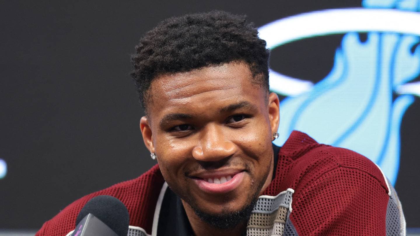 3 Storylines From Raptors Preseason Schedule: Giannis, Kawhi and More