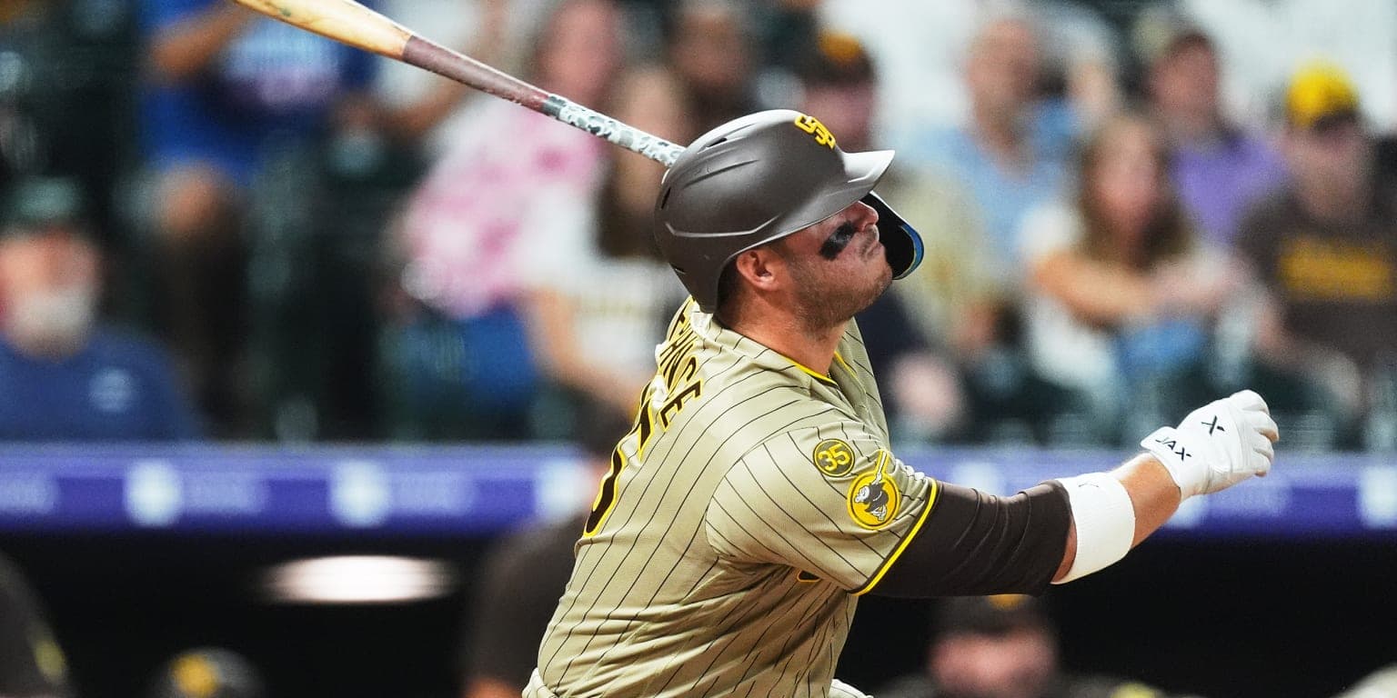 Padres outlast Rockies to win 8th straight game