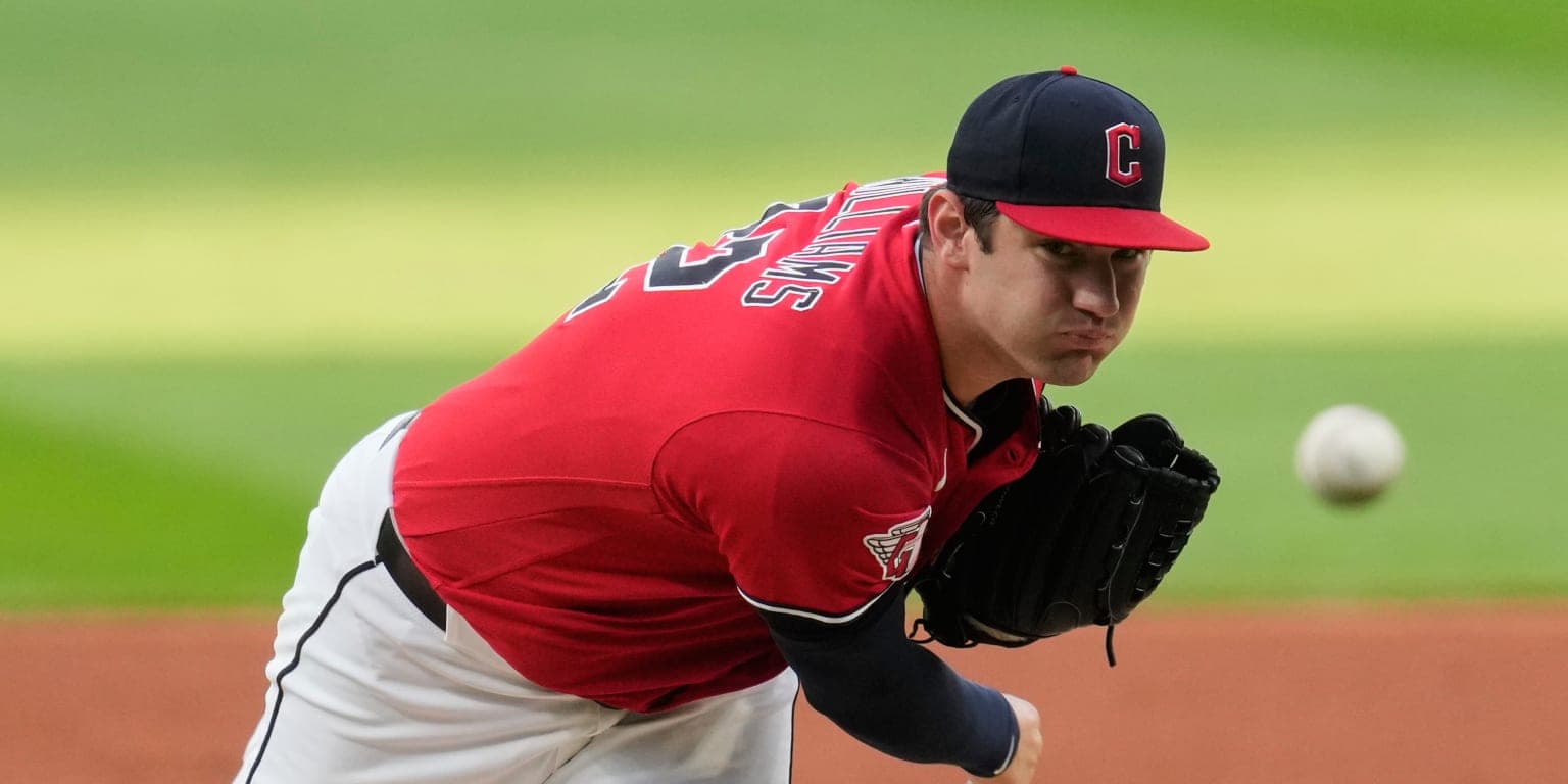 Guardians lose season series to White Sox in opener of key AL Central matchup