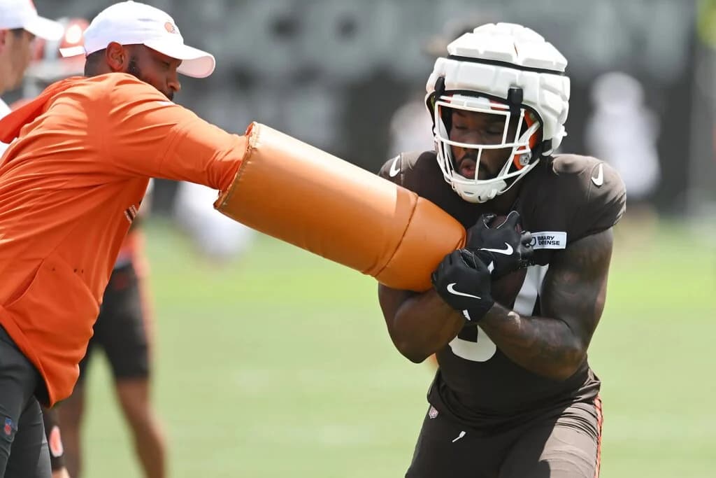 Jerome Ford, 5-year RB, Signs With Minnesota Vikings