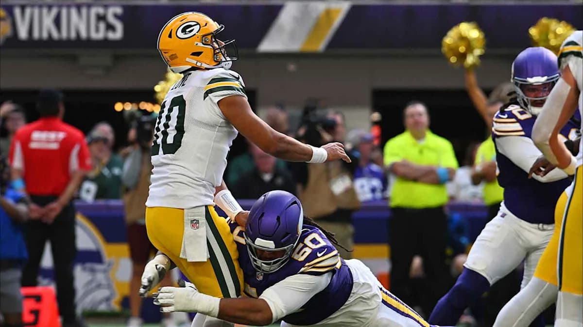 Packers news: What Green Bay OC blames for Vikings' feast on Jordan Love - Yahoo Sports