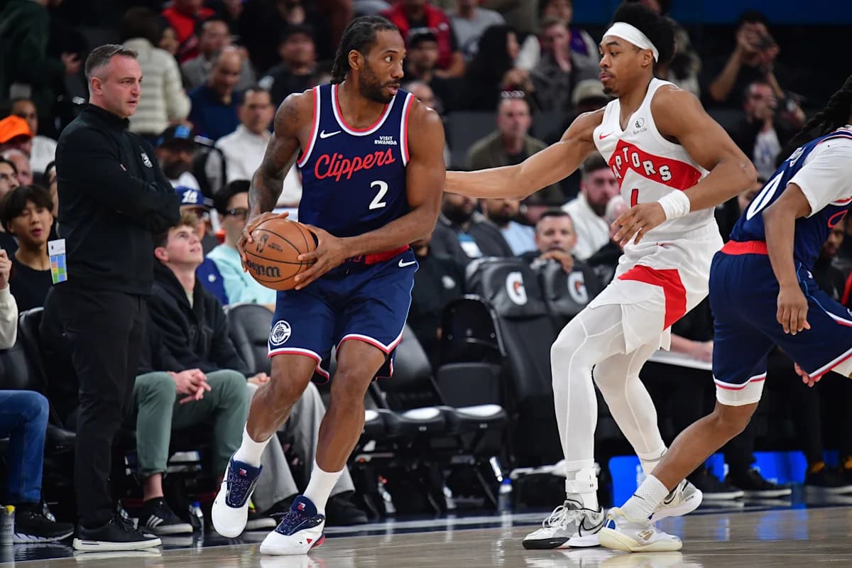 Toronto Raptors Draw ‘Scary’ Take From Analyst After Finally Completing the Kawhi Leonard Trade - Yahoo Sports