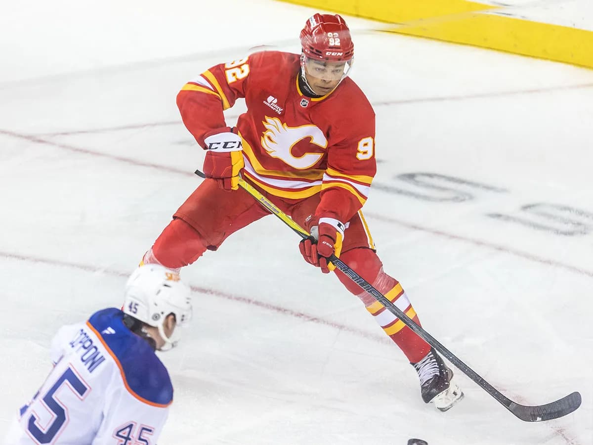 Flames throwback blueliner Mace'o Phillips shows out at Next Gen game | Calgary Herald