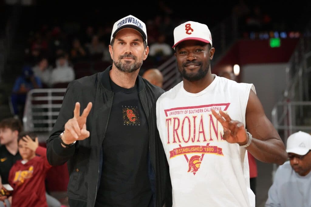 Matt Leinart Won't Unretire His USC Jersey for 'Some Random Dude' -- Only a Leinart Can Wear It