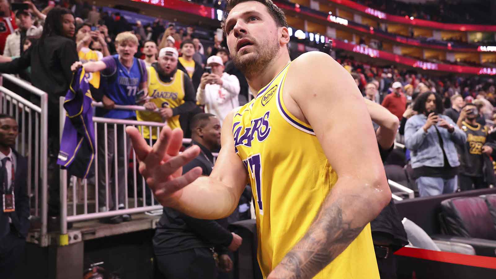 Lakers news: LA legend's hilarious reaction to how quickly Luka Doncic tied his mark