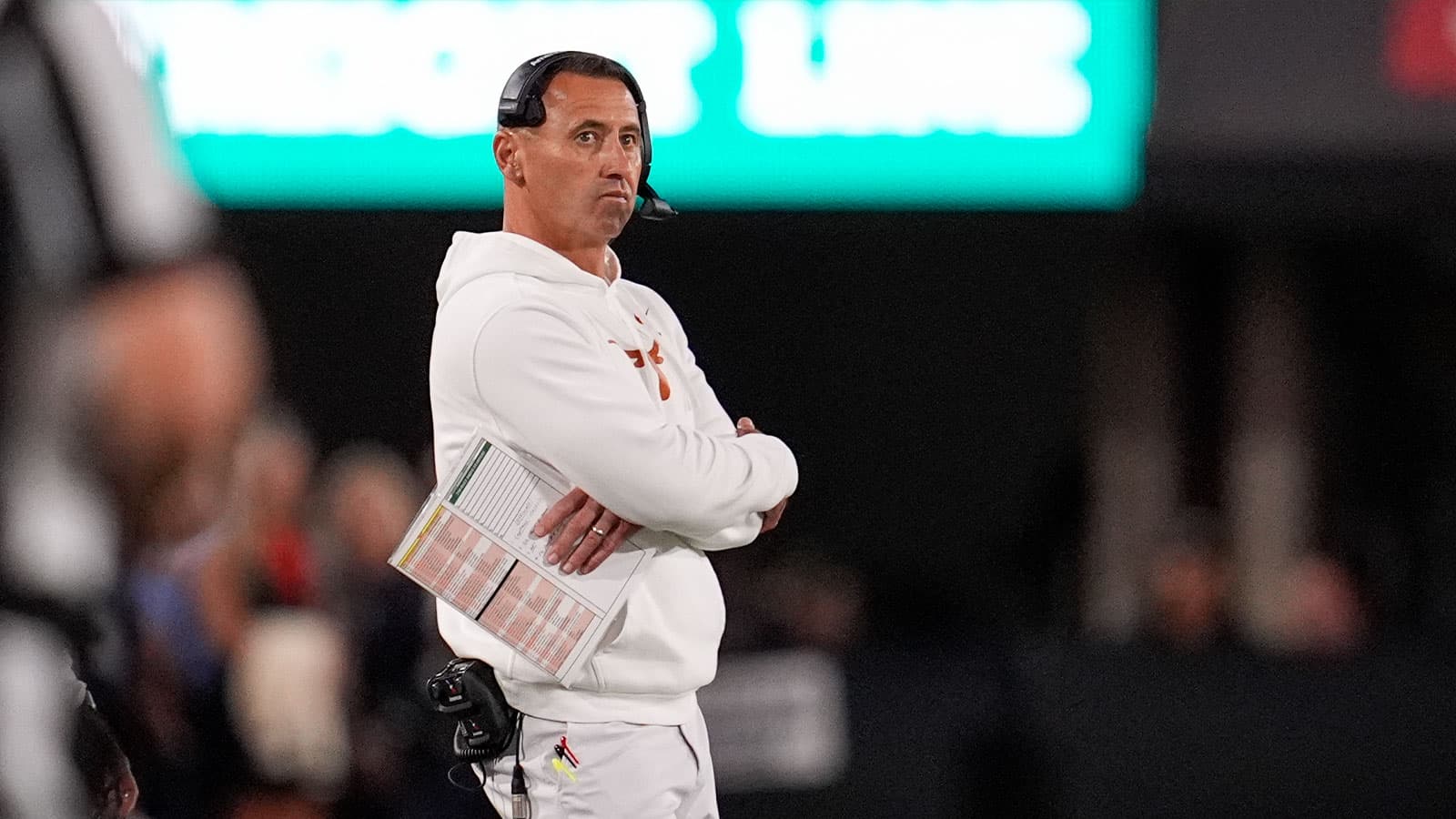Texas football news: 4-star RB picks Longhorns over Michigan, Oregon