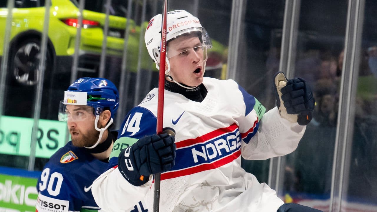 Maple Leafs sign F Tinus Luc Koblar to three-year, entry-level contract - Sportsnet.ca